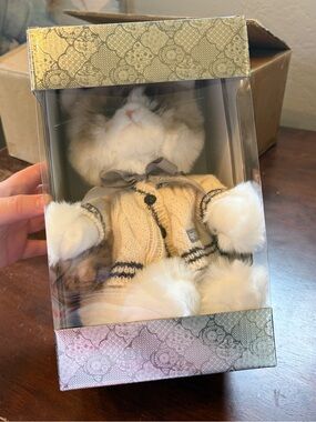 Taylor Swift Cat Plushie Folklore Cardigan SOLD OUT RARE Exclusive Official
